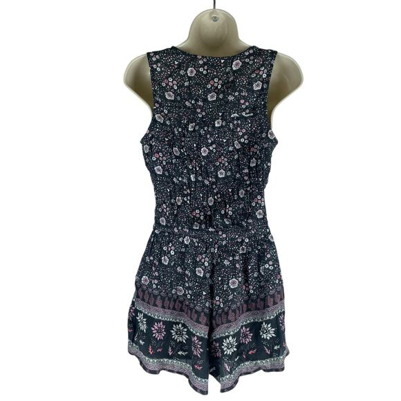American Eagle Floral Tassel Tie Romper Sleeveless Gray Pink Size XS - Picture 6 of 9